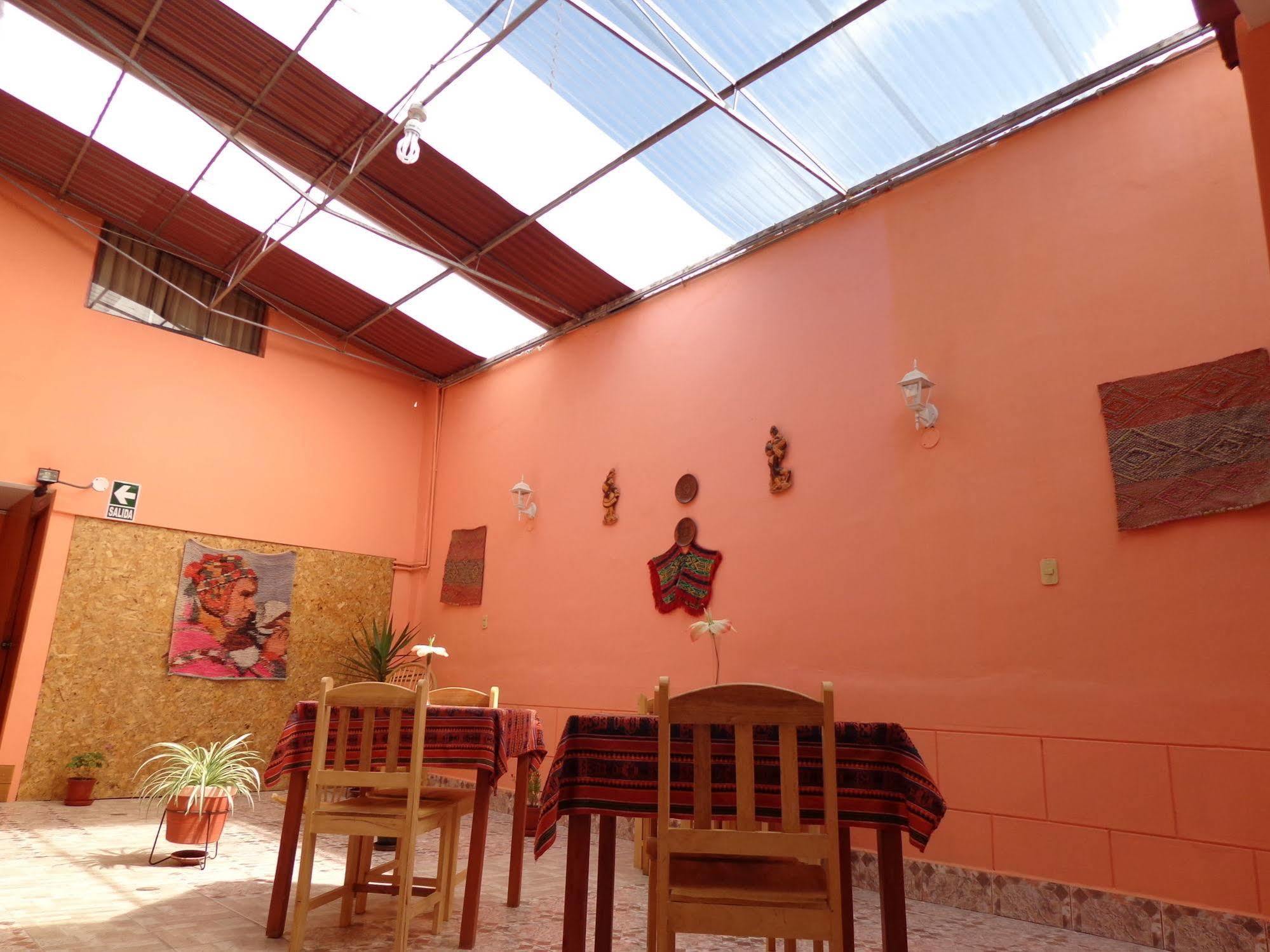 Hospedaje Casa Inkusco クスコ エクステリア 写真