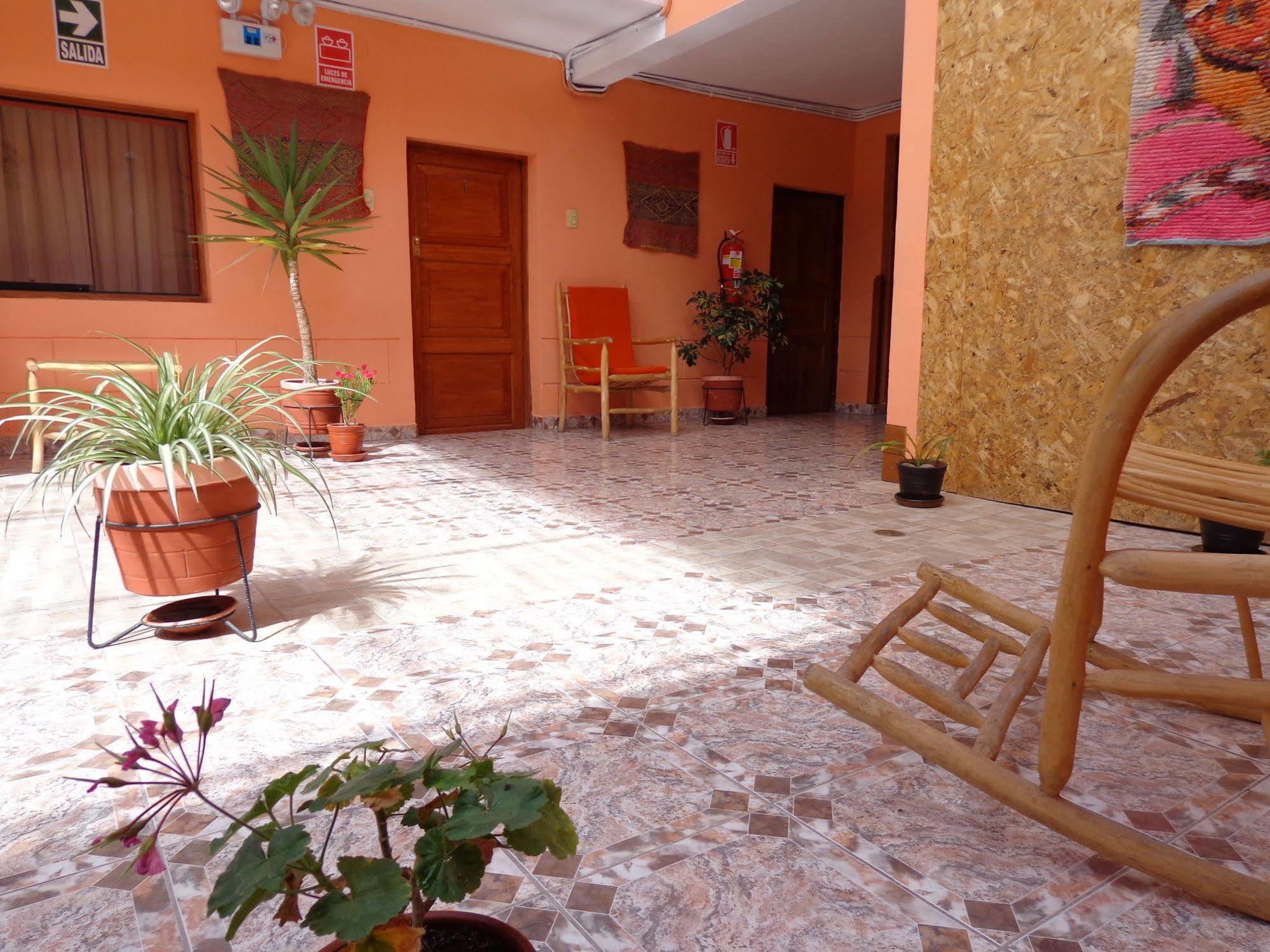Hospedaje Casa Inkusco クスコ エクステリア 写真