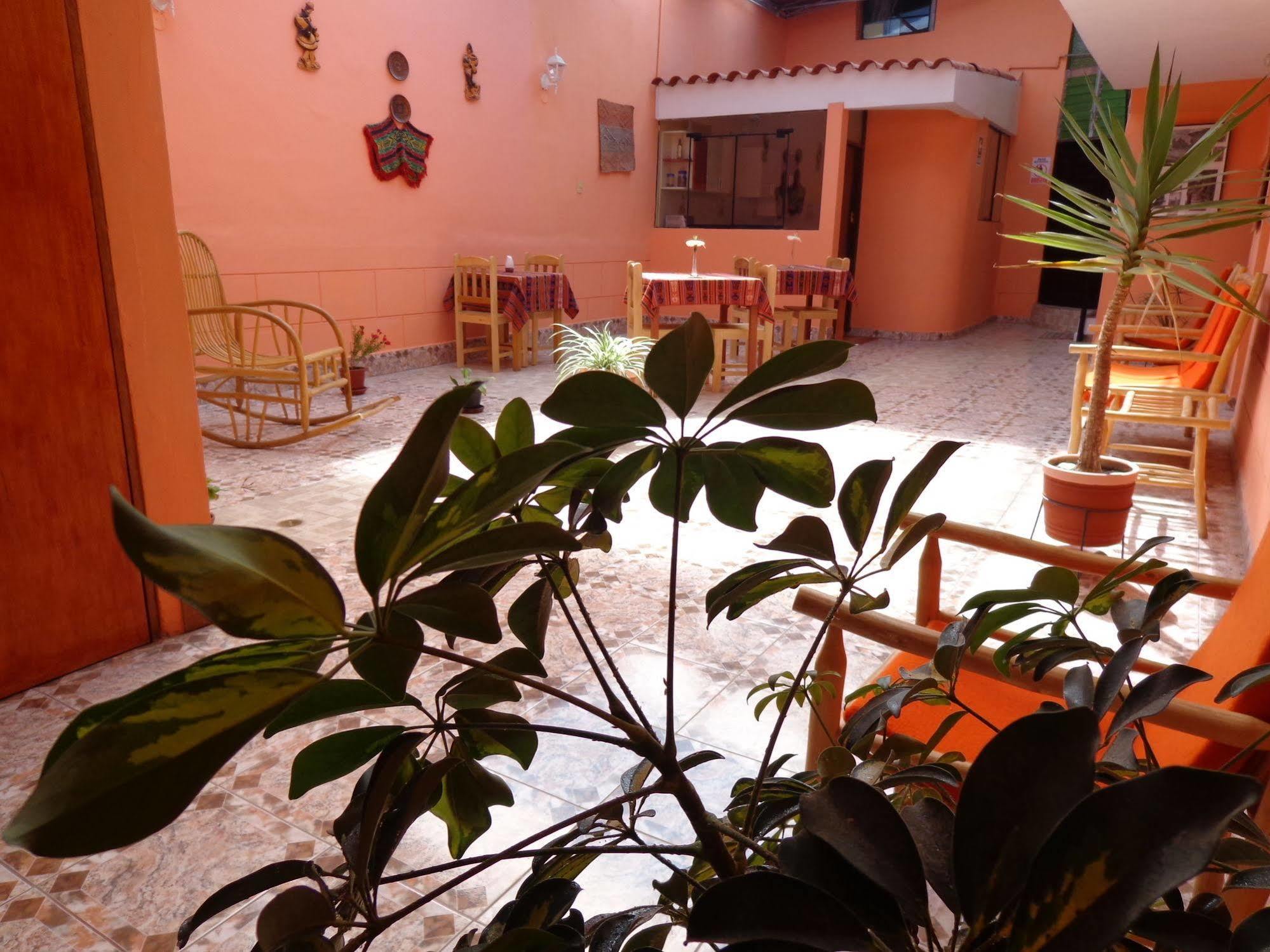 Hospedaje Casa Inkusco クスコ エクステリア 写真
